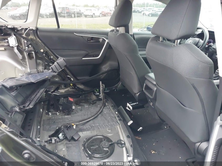 VIN 2T3H1RFV7LC066246 2020 TOYOTA RAV4 LE