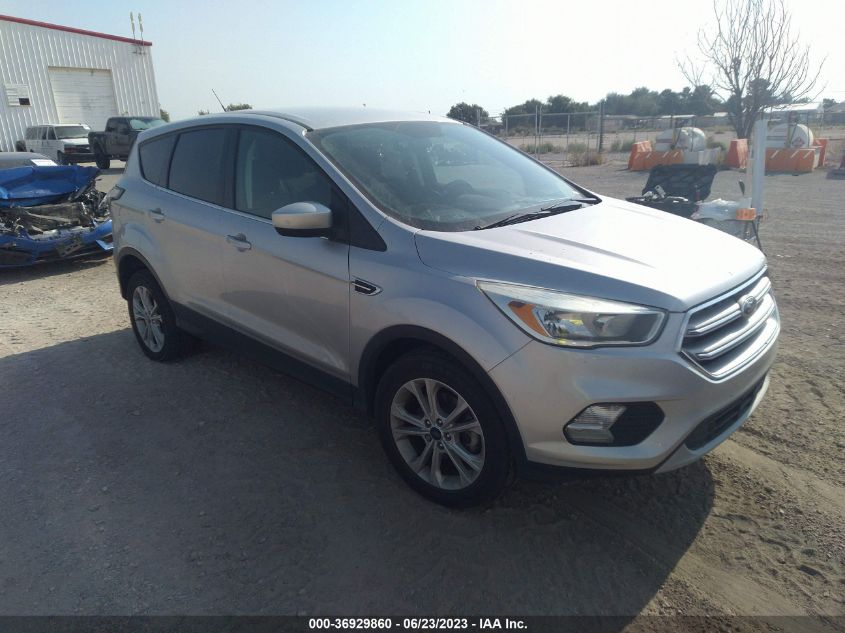 2017 FORD ESCAPE SE - 1FMCU0GD6HUC95535