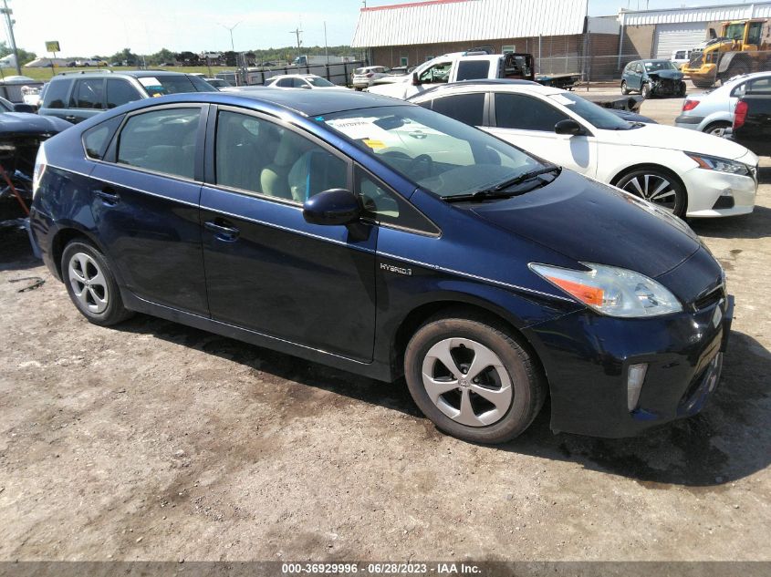 2015 TOYOTA PRIUS FOUR - JTDKN3DUXF1922495