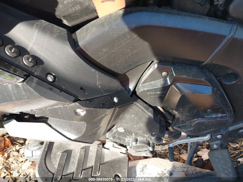 2018 BMW K1600 B - WB10F5305JZG15759