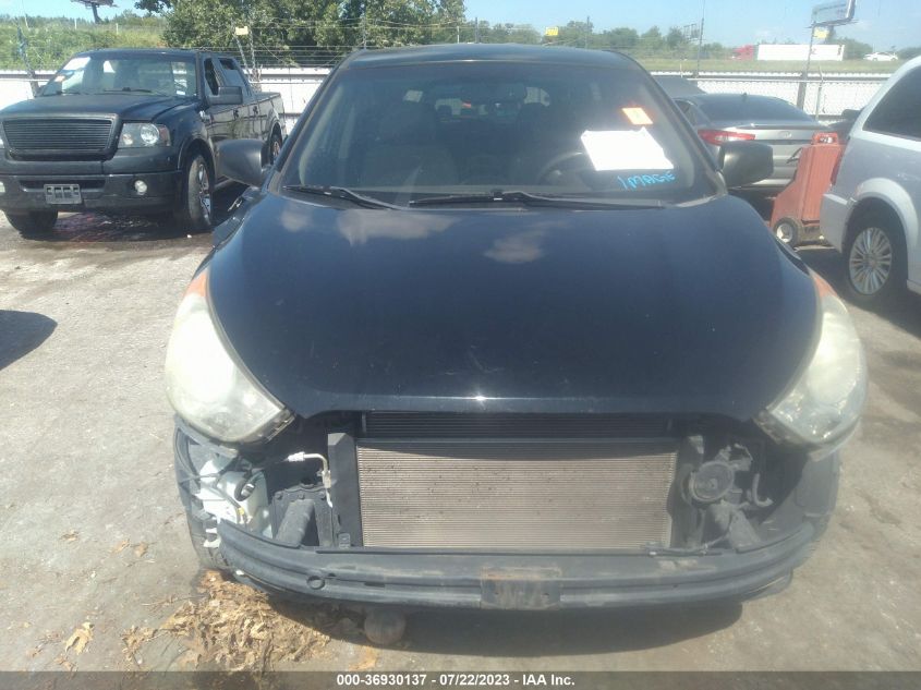 2013 HYUNDAI TUCSON GL - KM8JT3AB4DU686535