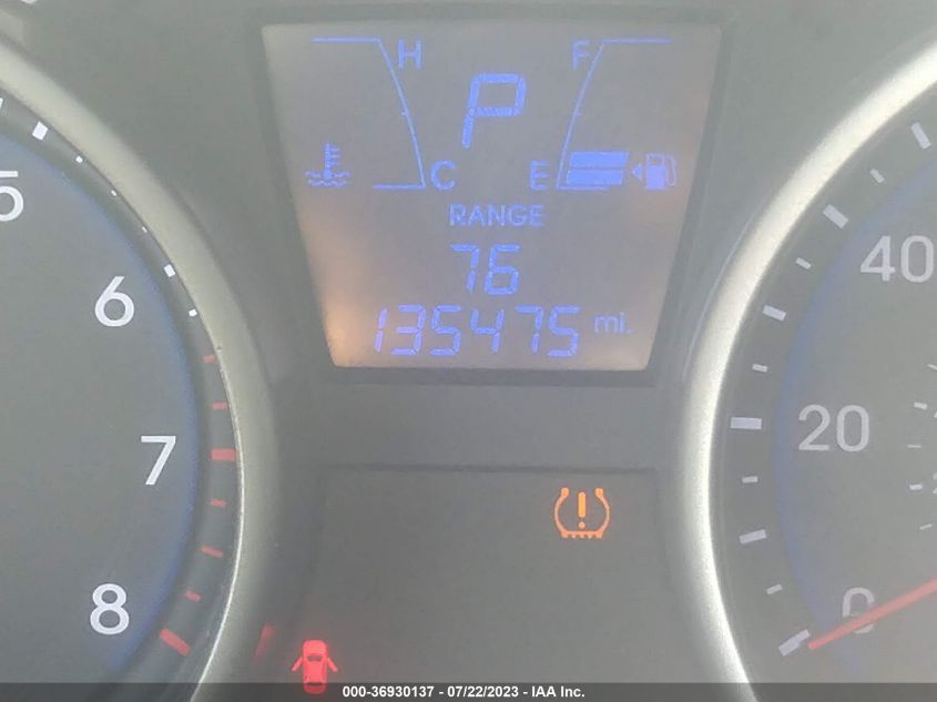 2013 HYUNDAI TUCSON GL - KM8JT3AB4DU686535