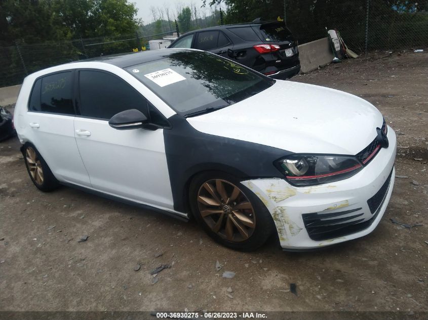 2015 VOLKSWAGEN GOLF GTI AUTOBAHN W - 3VW547AU7FM099021