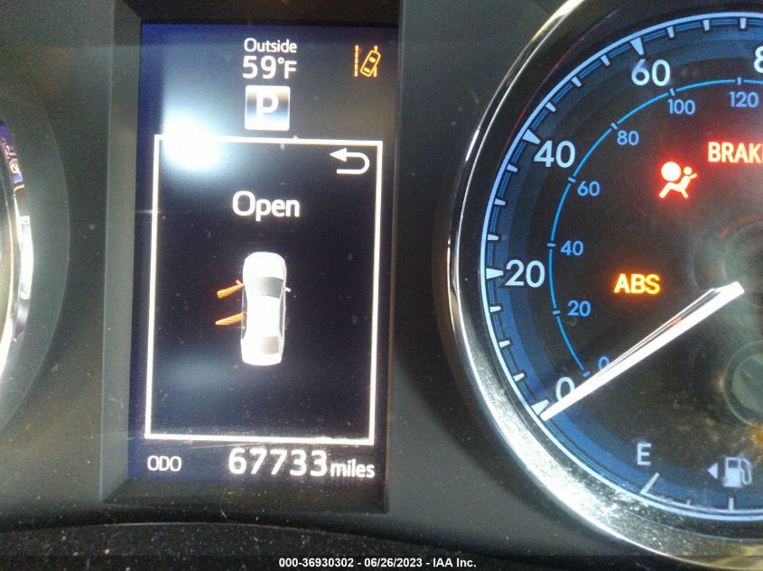 2019 TOYOTA COROLLA SE - 5YFBURHE1KP891541
