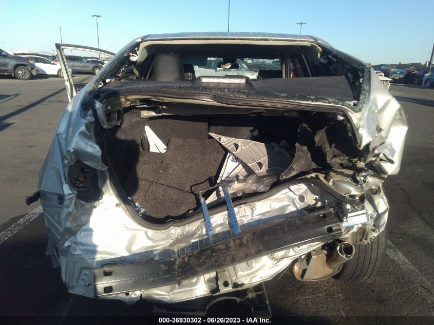 2019 TOYOTA COROLLA SE - 5YFBURHE1KP891541