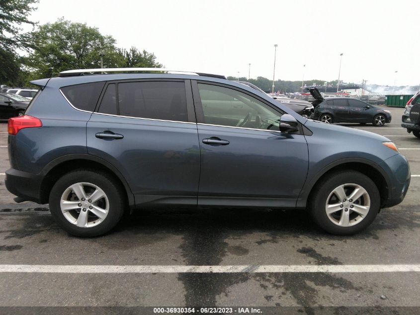 2013 TOYOTA RAV4 XLE - JTMRFREV4D5017326