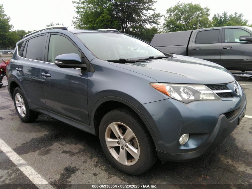 2013 TOYOTA RAV4 XLE - JTMRFREV4D5017326