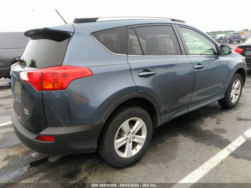 2013 TOYOTA RAV4 XLE - JTMRFREV4D5017326