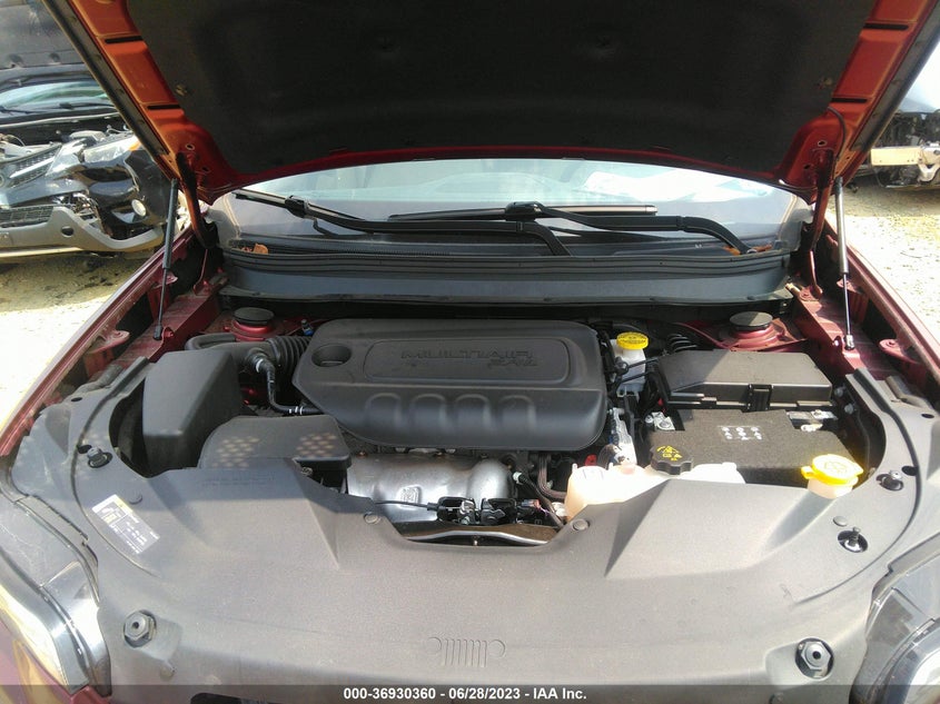 VIN 1C4PJMCB4KD352526 2019 JEEP CHEROKEE LATITUDE