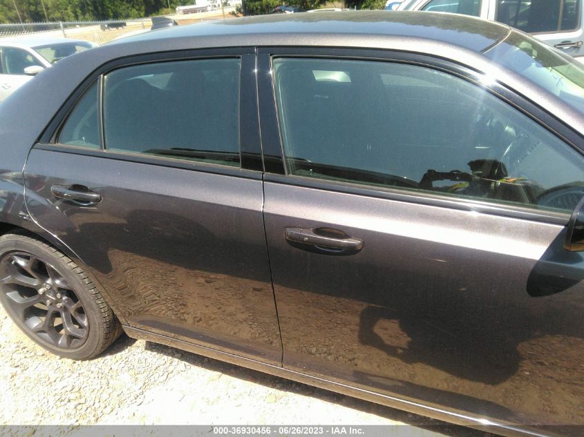 2019 CHRYSLER 300 TOURING - 2C3CCAAG8KH758211