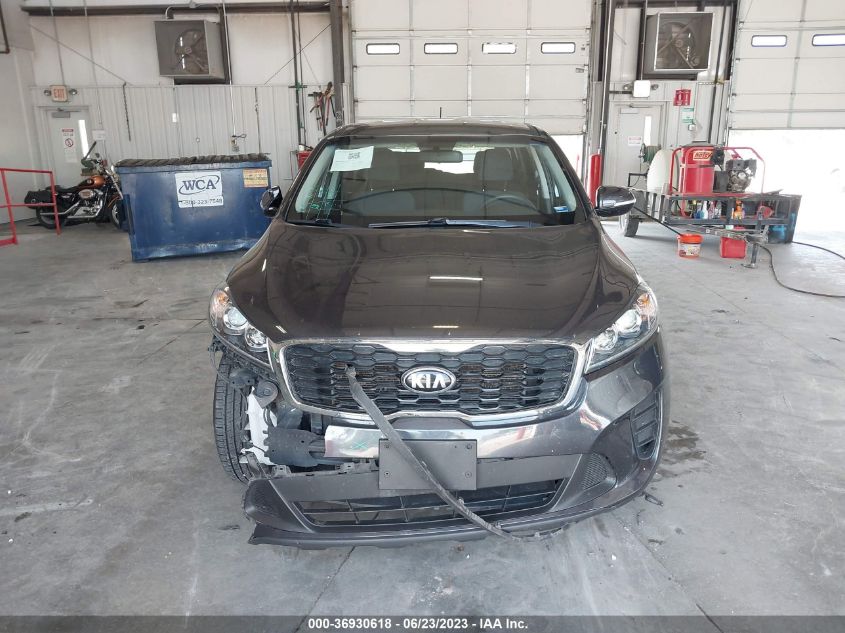 2019 KIA SORENTO LX V6 - 5XYPGDA51KG471017