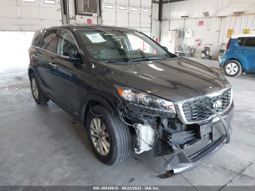 2019 KIA SORENTO LX V6 - 5XYPGDA51KG471017