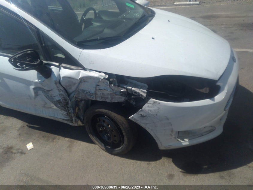 VIN 3FADP4BJ4KM113286 2019 FORD FIESTA SE
