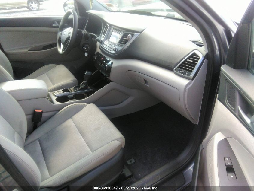 2016 HYUNDAI TUCSON LIMITED/SPORT AND ECO/SE - KM8J33A42GU166100