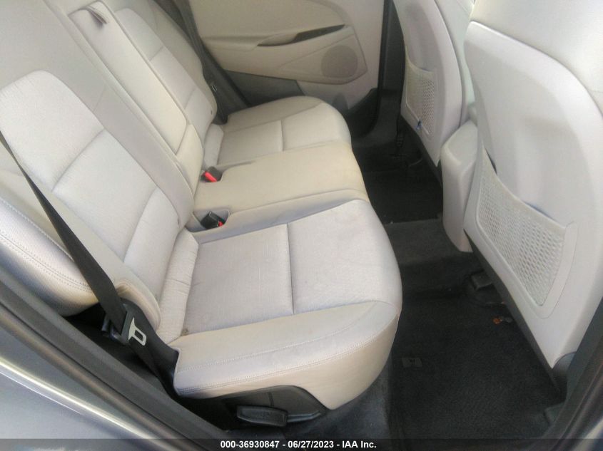 2016 HYUNDAI TUCSON LIMITED/SPORT AND ECO/SE - KM8J33A42GU166100