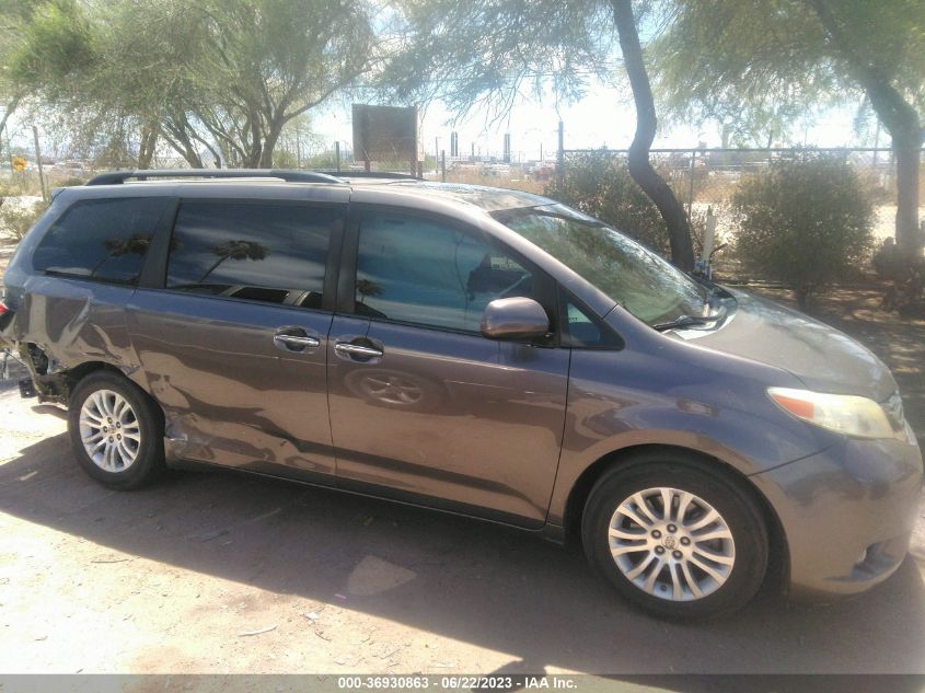 2015 TOYOTA SIENNA XLE/XLE AAS/LTD - 5TDYK3DC2FS569165