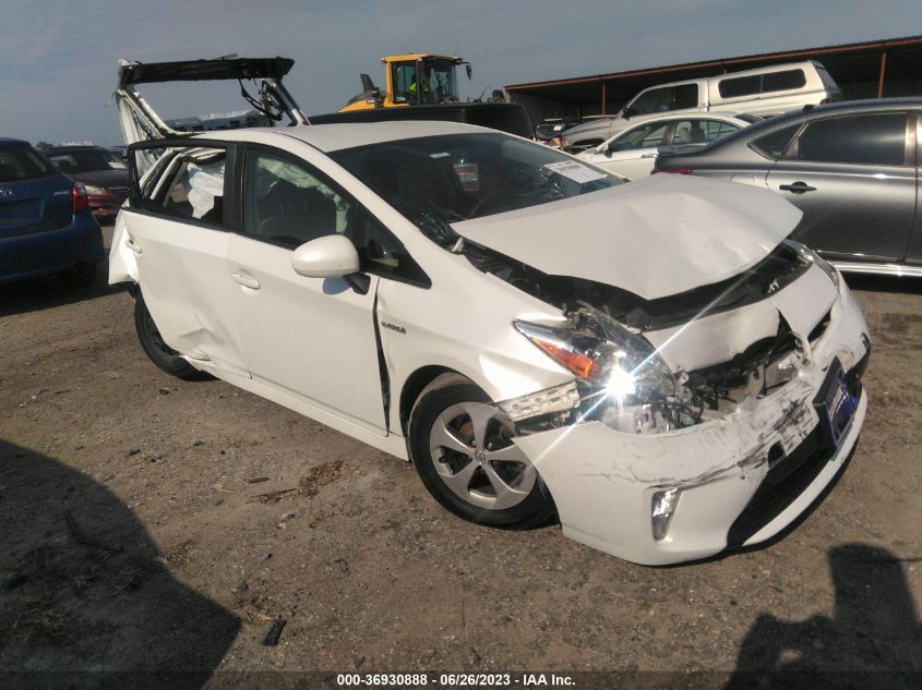 2015 TOYOTA PRIUS FOUR - JTDKN3DUXF1901968