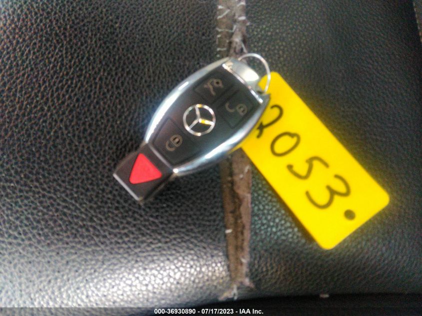 2015 MERCEDES-BENZ C-CLASS C 300 - 55SWF4KB5FU027573