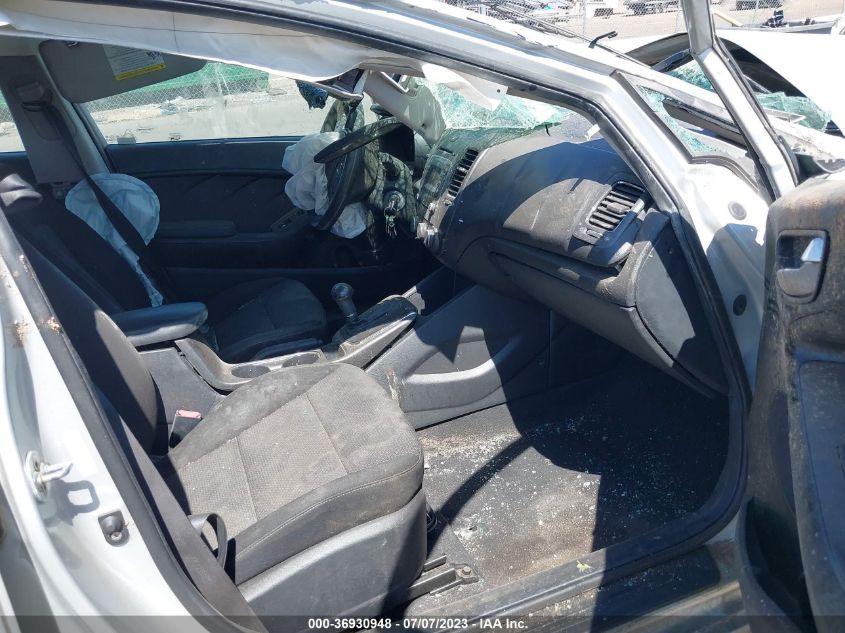 2017 KIA FORTE LX - 3KPFK4A79HE118154