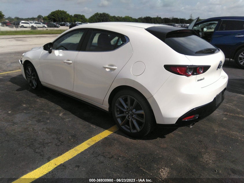 VIN JM1BPAKL7M1337105 2021 MAZDA MAZDA3 HATCHBACK SELECT