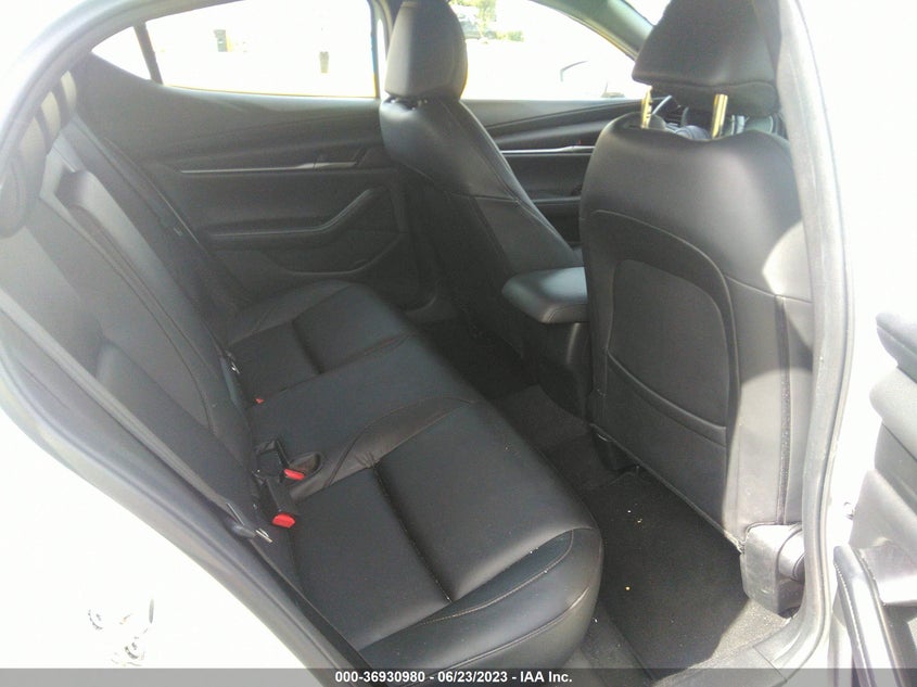 VIN JM1BPAKL7M1337105 2021 MAZDA MAZDA3 HATCHBACK SELECT