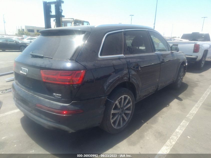 WA1LAAF77HD001360 2017 AUDI Q7, photo no. 4