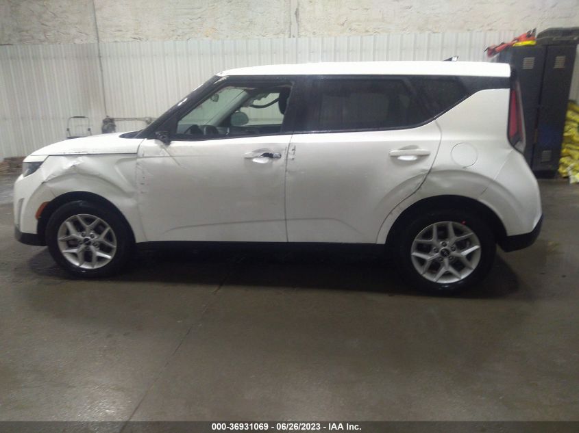 2023 KIA SOUL LX - KNDJ23AU1P7857673
