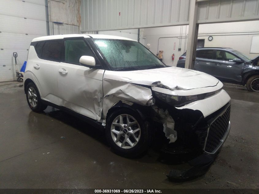 2023 KIA SOUL LX - KNDJ23AU1P7857673