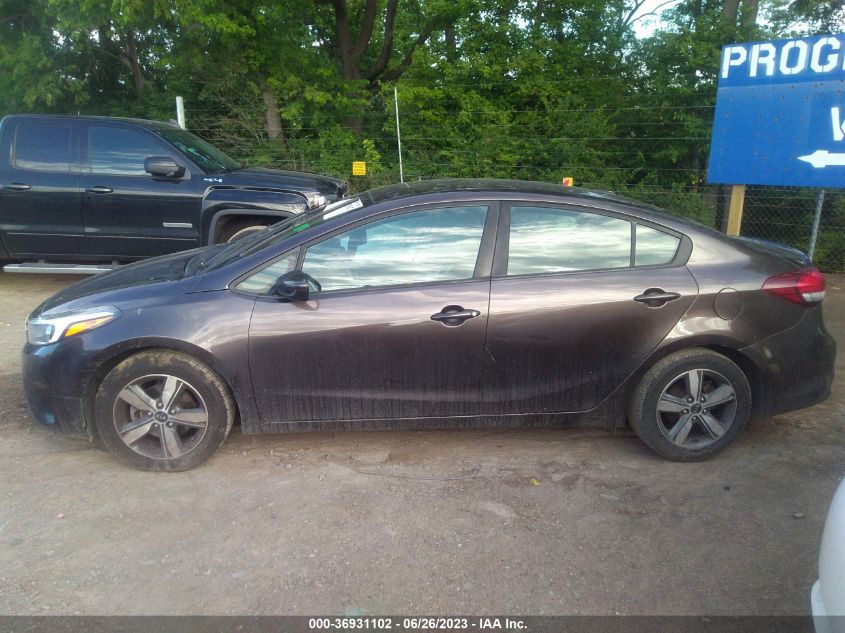 2018 KIA FORTE LX - 3KPFK4A76JE189625