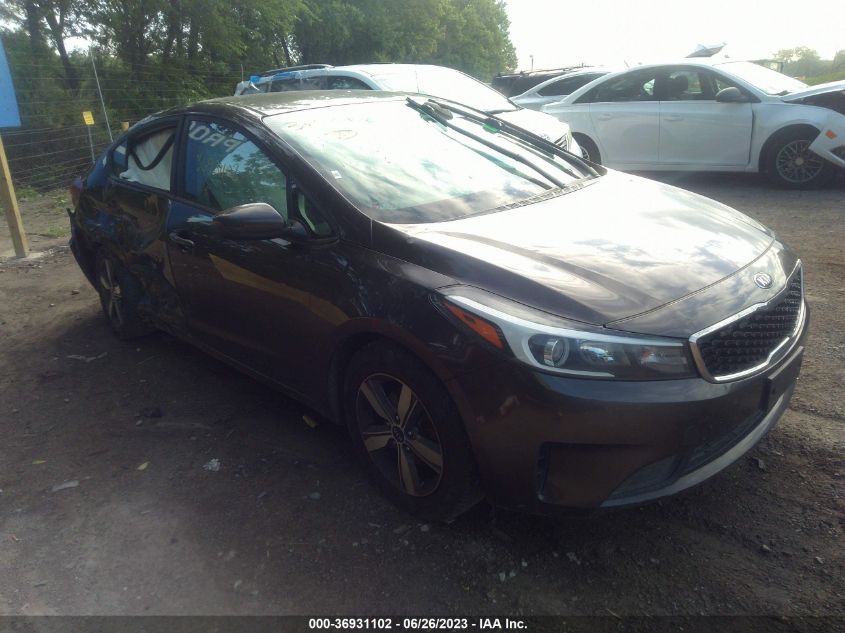 2018 KIA FORTE LX - 3KPFK4A76JE189625