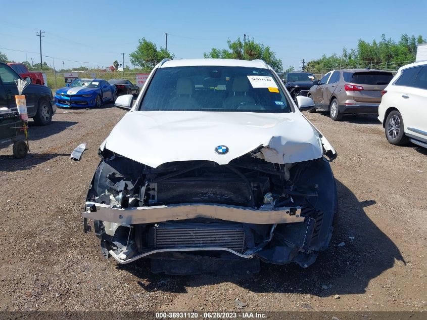 2017 BMW X1 XDRIVE28I - WBXHT3C36H5F82448