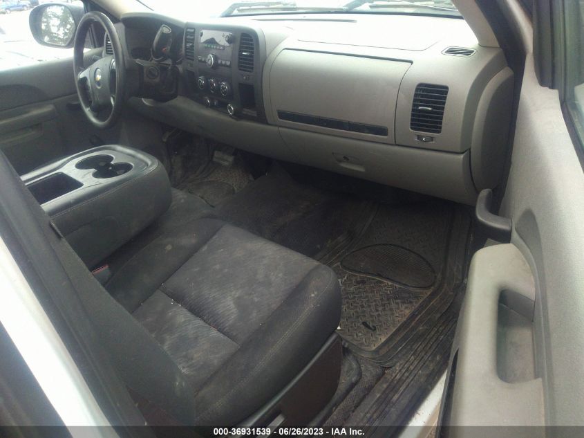 2013 CHEVROLET SILVERADO 1500 - 1GCNCPEA402333424