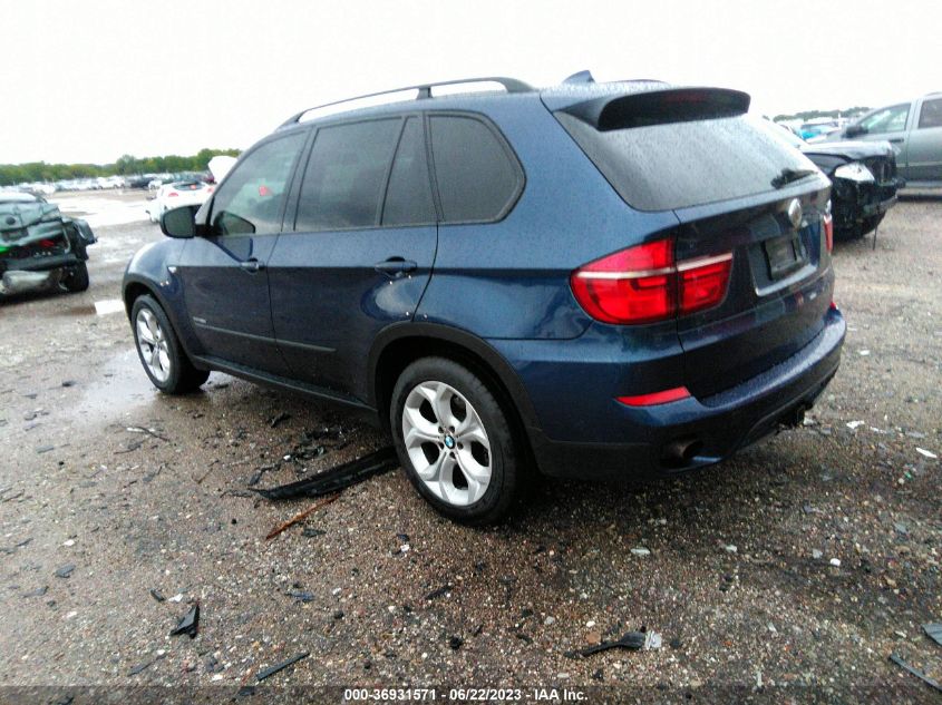 5UXZW0C55BL371569 2011 BMW X5, photo no. 3