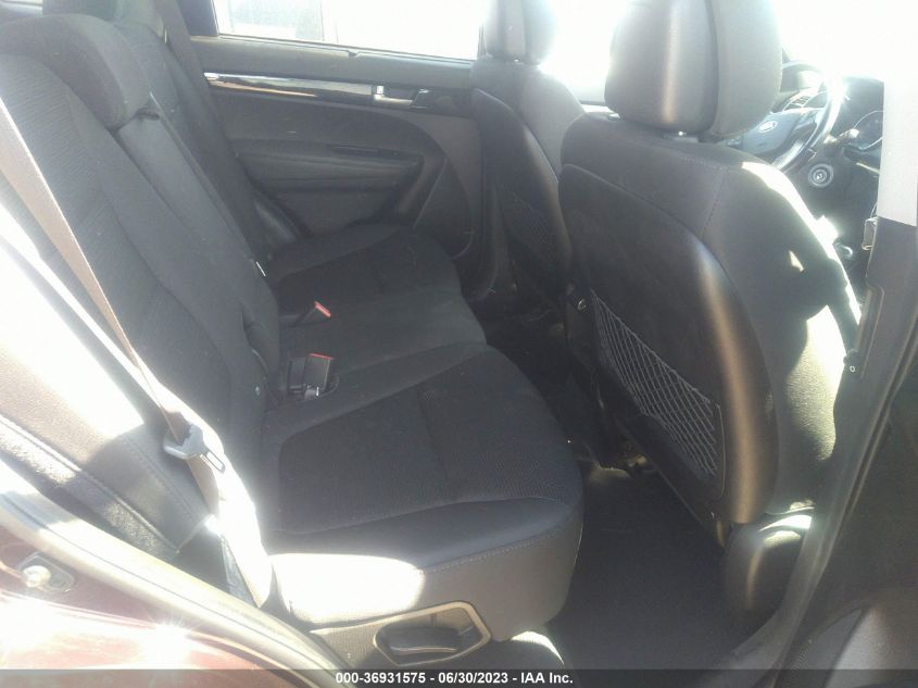 2014 KIA SORENTO LX - 5XYKTCA6XEG496933