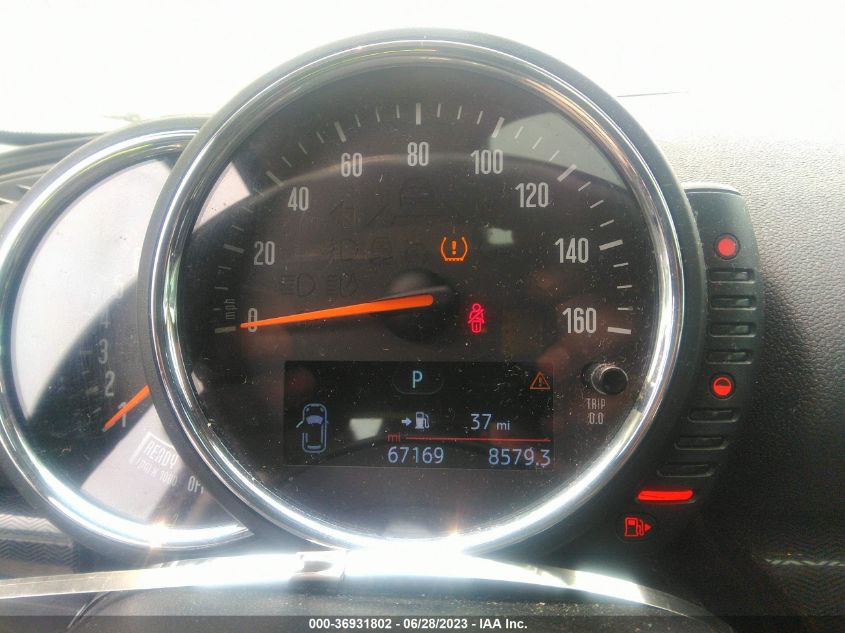 2016 MINI COOPER CLUBMAN WMWLN5C57G2E30660