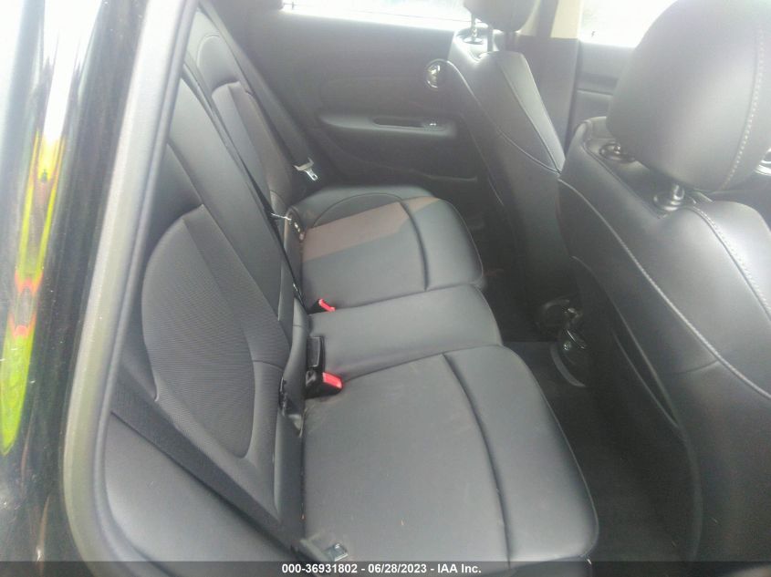 2016 MINI COOPER CLUBMAN WMWLN5C57G2E30660