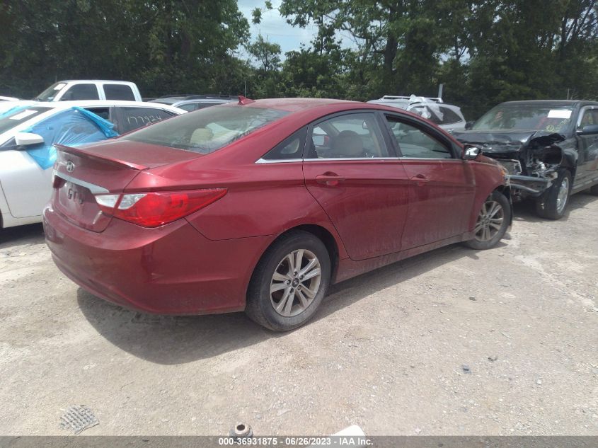 2013 HYUNDAI SONATA GLS - 5NPEB4AC2DH671971