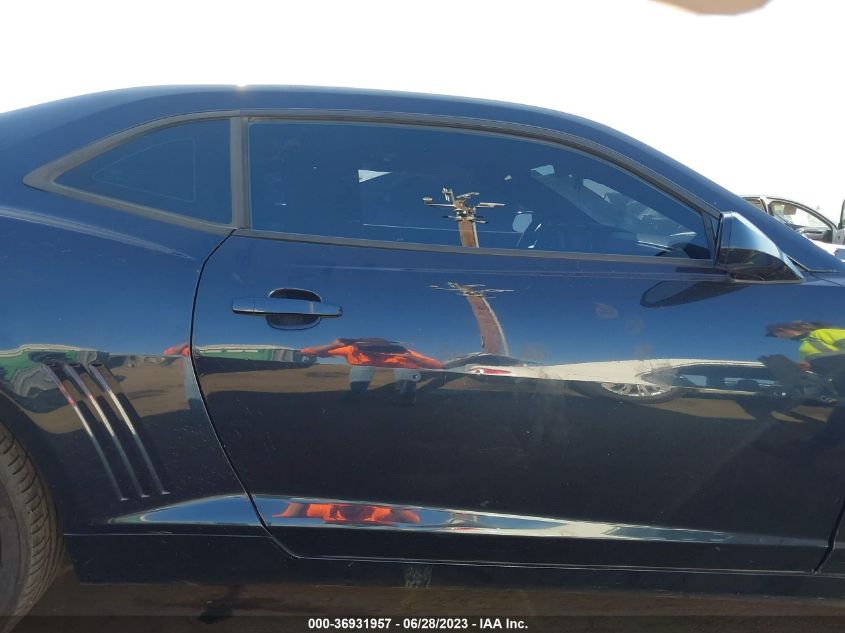 2013 CHEVROLET CAMARO LS - 2G1FA1E39D9244279