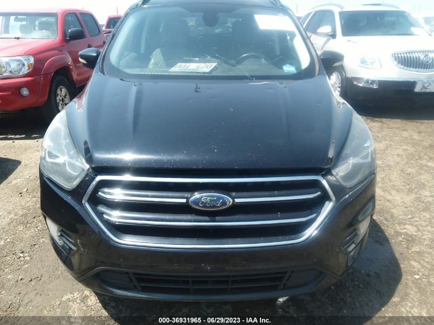 2017 FORD ESCAPE TITANIUM - 1FMCU0J94HUB40681