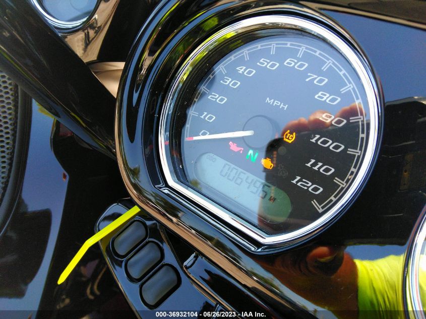 2021 HARLEY-DAVIDSON FLTRXS - 1HD1KTP15MB602142