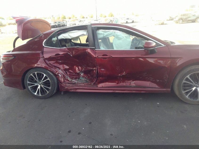 2018 TOYOTA CAMRY SE - 4T1B11HK1JU503866