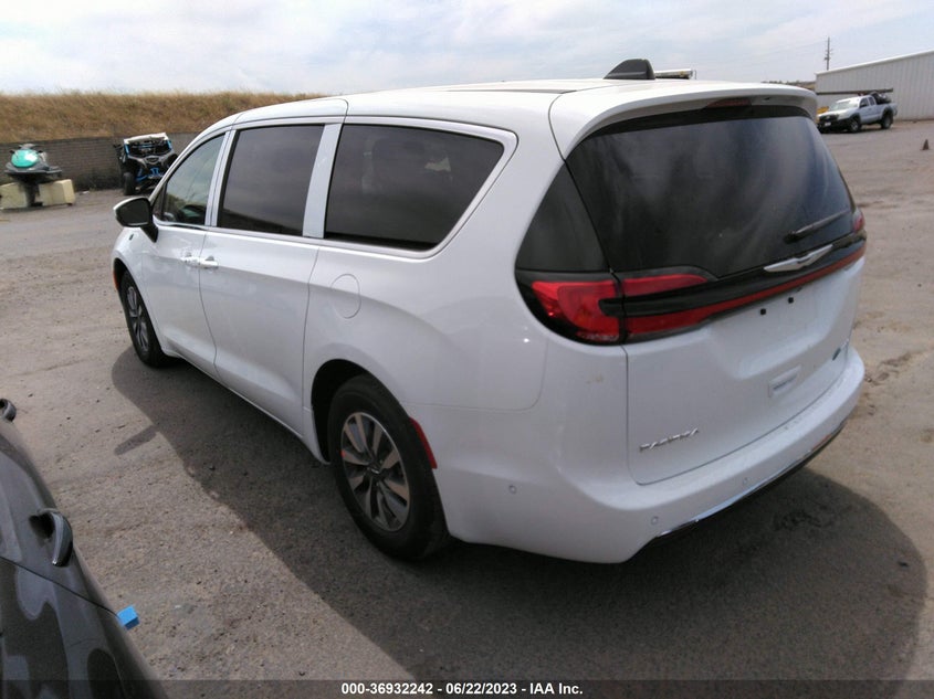 VIN 2C4RC1L74PR579832 2023 CHRYSLER PACIFICA HYBRID TOURING L