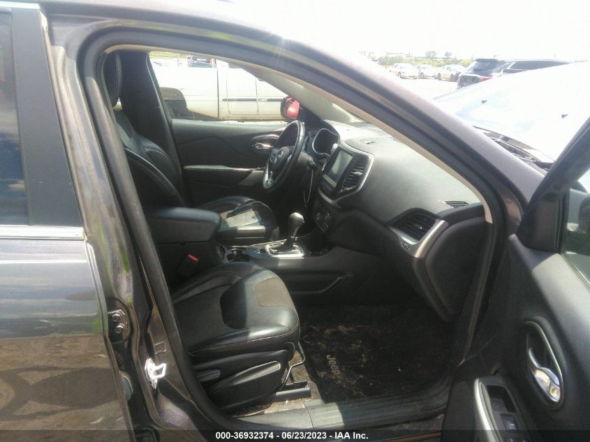 2018 JEEP CHEROKEE LATITUDE PLUS - 1C4PJLLB1JD504013