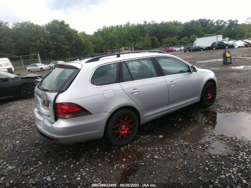 2014 VOLKSWAGEN JETTA SPORTWAGEN TDI - 3VWPL7AJ1EM613770