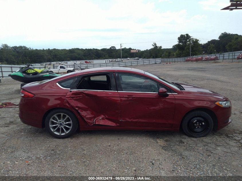 2017 FORD FUSION SE - 3FA6P0H70HR392700