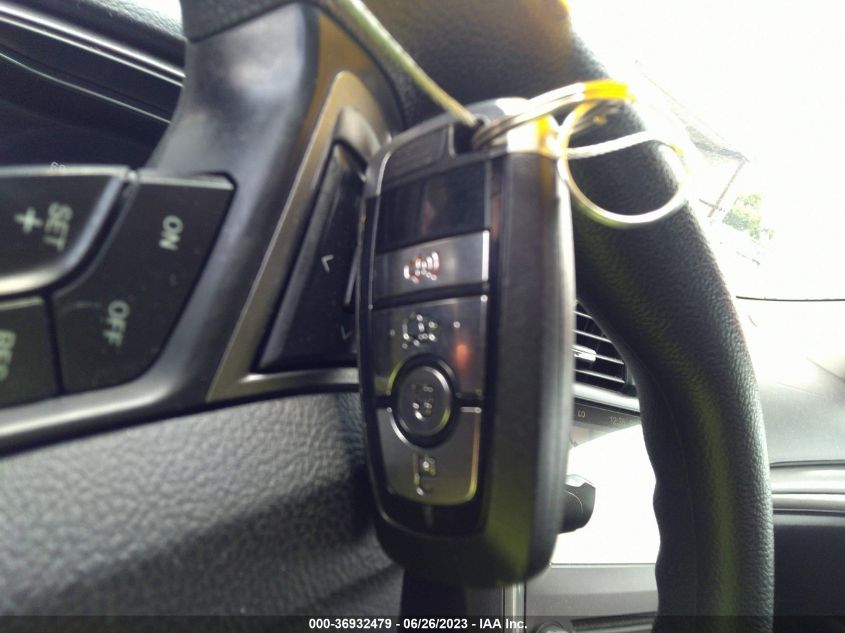 2017 FORD FUSION SE - 3FA6P0H70HR392700