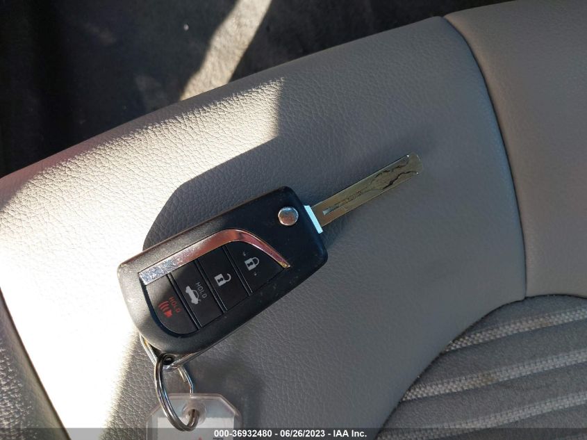 2022 TOYOTA CAMRY SE - 4T1G11AK1NU032646
