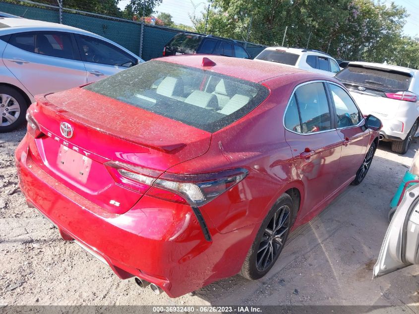 2022 TOYOTA CAMRY SE - 4T1G11AK1NU032646