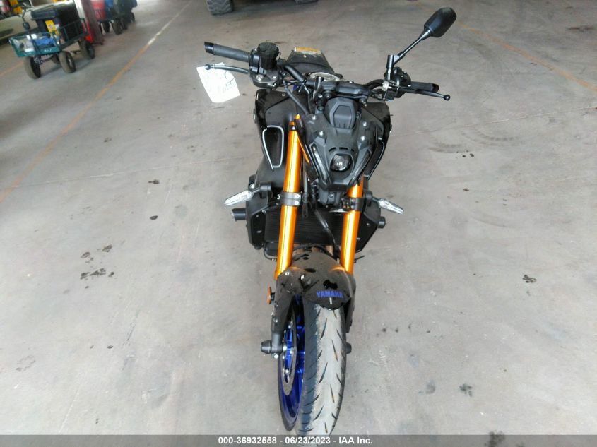 2022 YAMAHA MT09 D JYARN72E4NA000915