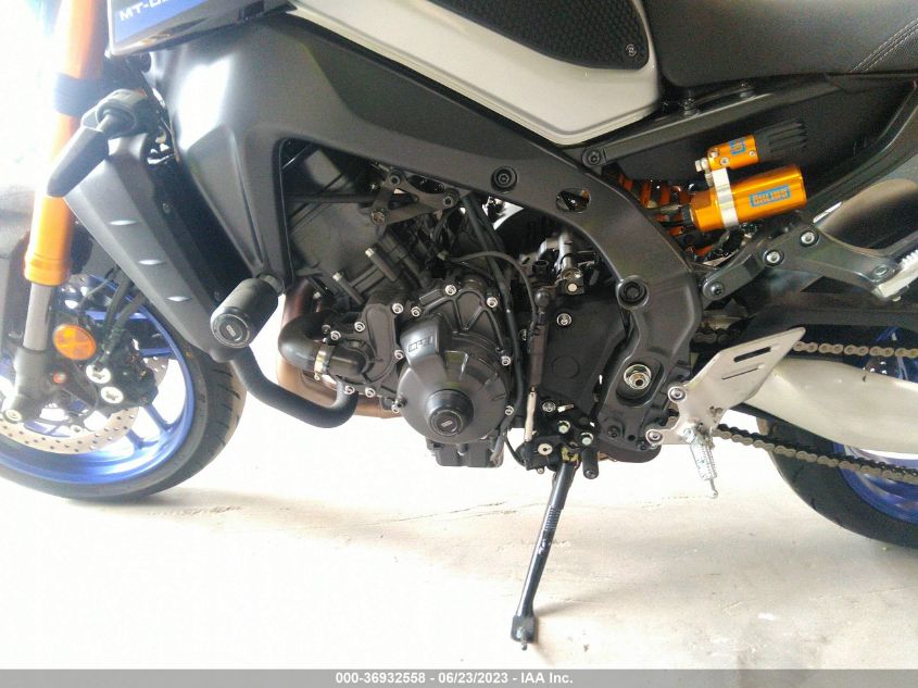 2022 YAMAHA MT09 D JYARN72E4NA000915